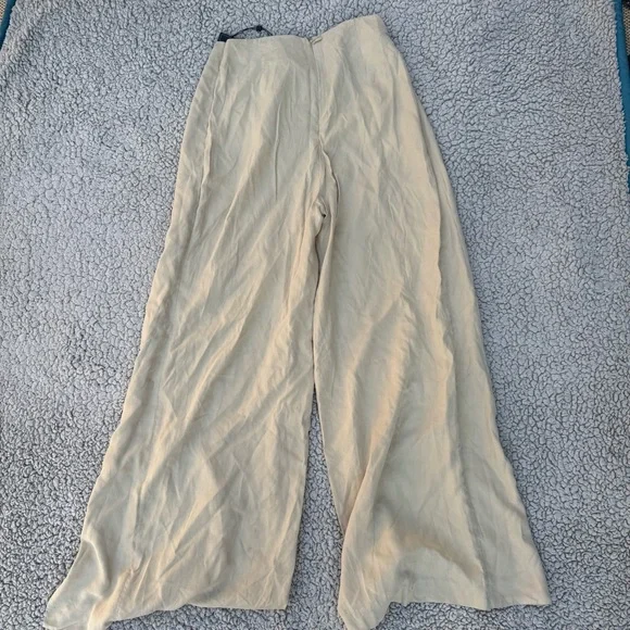 NWT BCBGMaxAzria Tan Jacklin Tie-Front Pants - Picture 8 of 8
